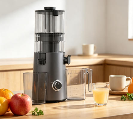 Соковыжималка Fresh Smart HJ103 с медленным отжимом — всё так же просто. Всё так же надёжно. Всё так же сок.